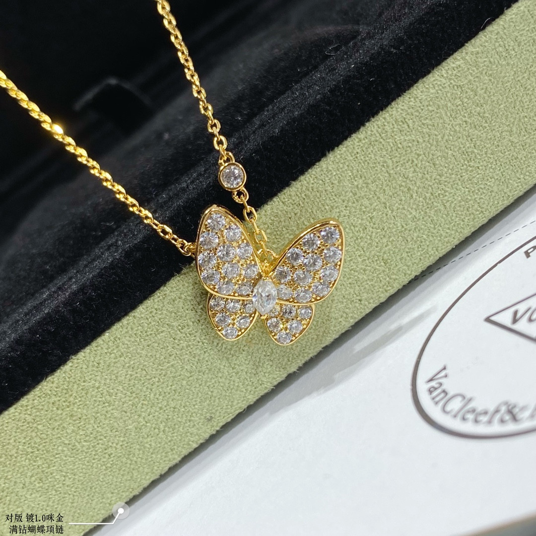 V*n Cl**f & Arpels High-end D1am0nd butterfly Necklace