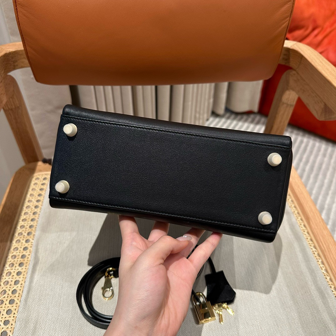 H**me5 Swift Kelly 25cm (15-20 days for customization)