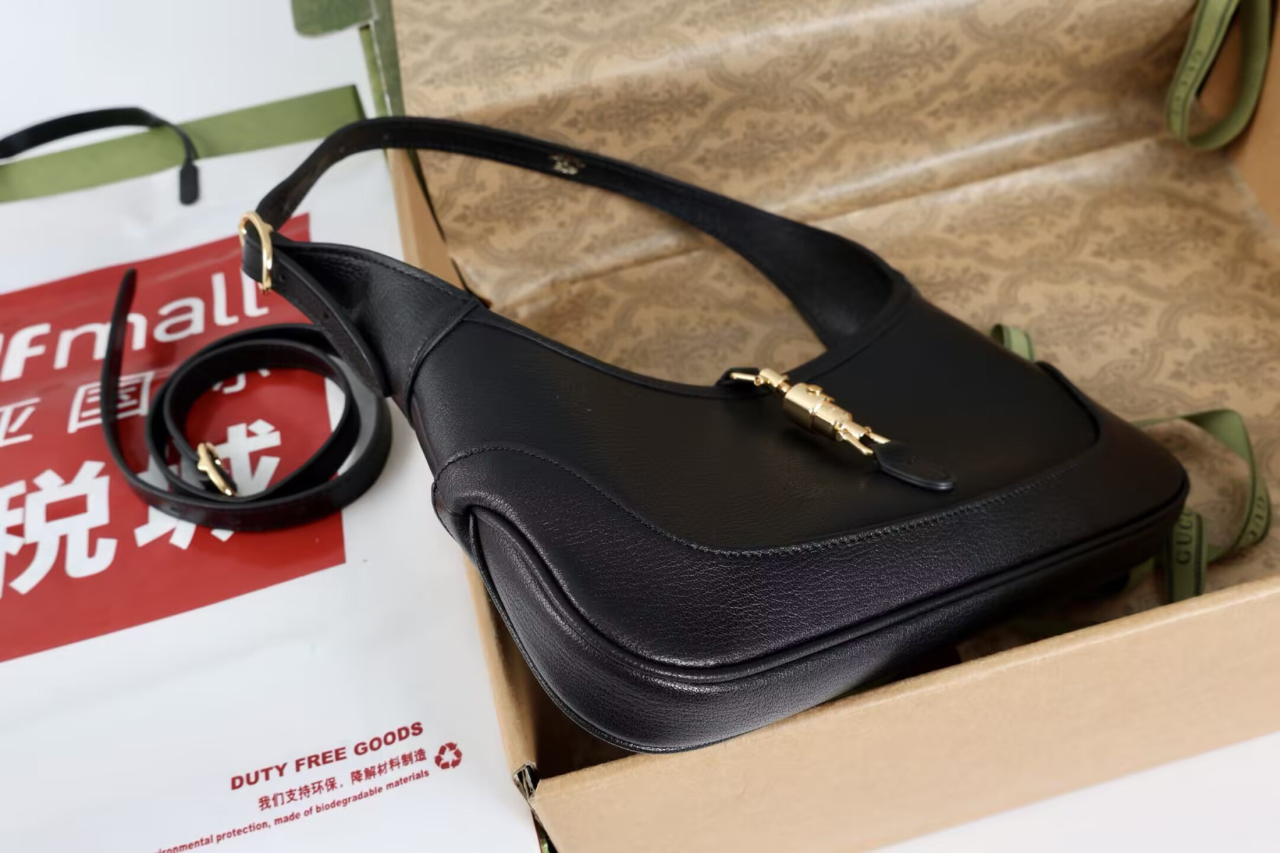 Gucci Jackie Slim Shoulder Bag 27x13x3.5cm