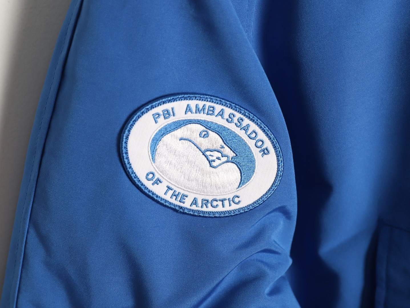 Can*a G00se Short Puffer jacket