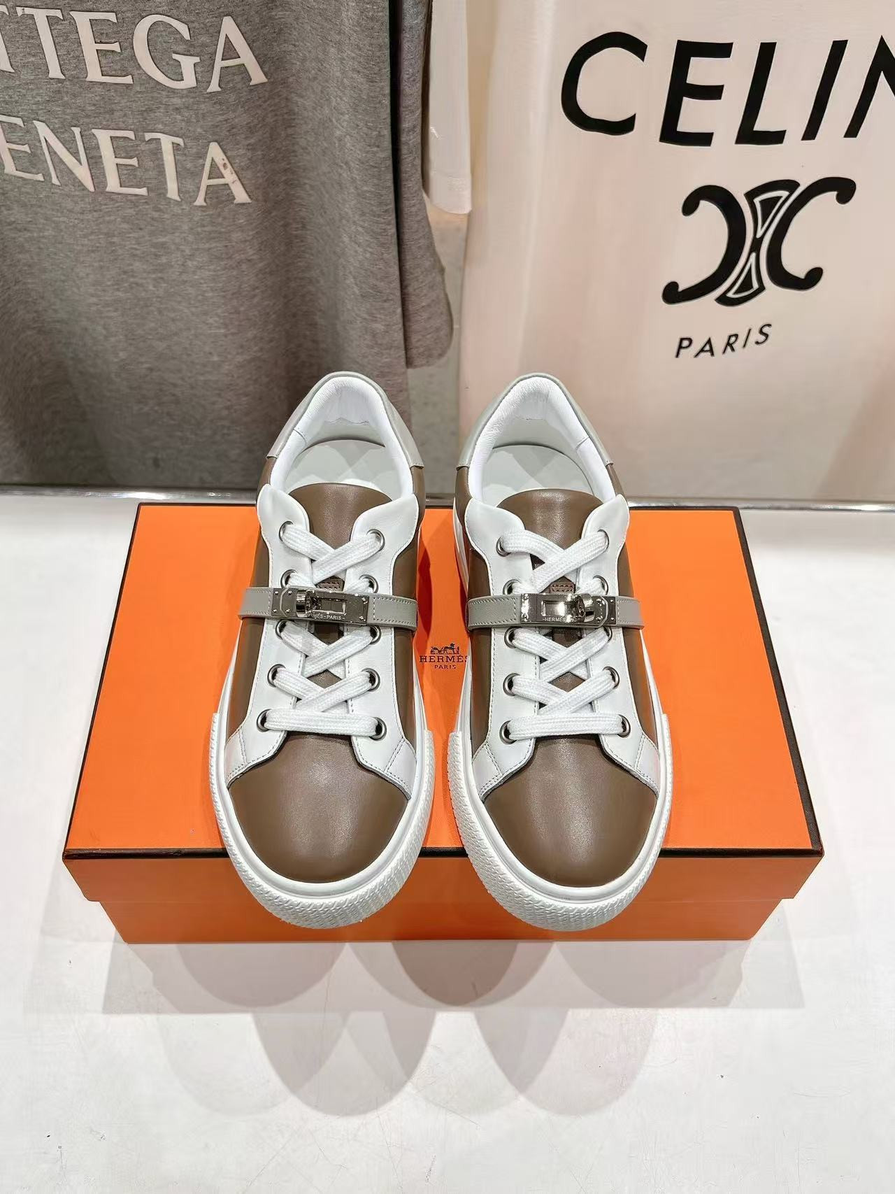 UA H**me5 Day  Sneaker