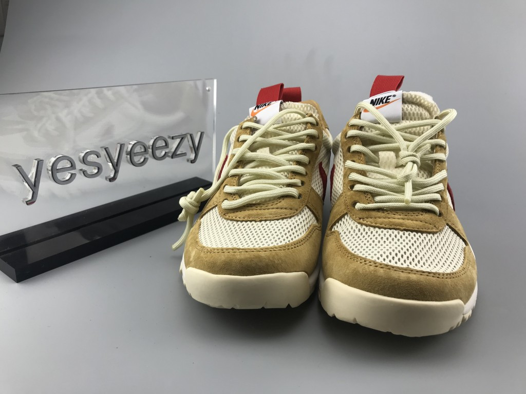 UA NIKE MARS YARD / TS "TOM SACHS 2017"