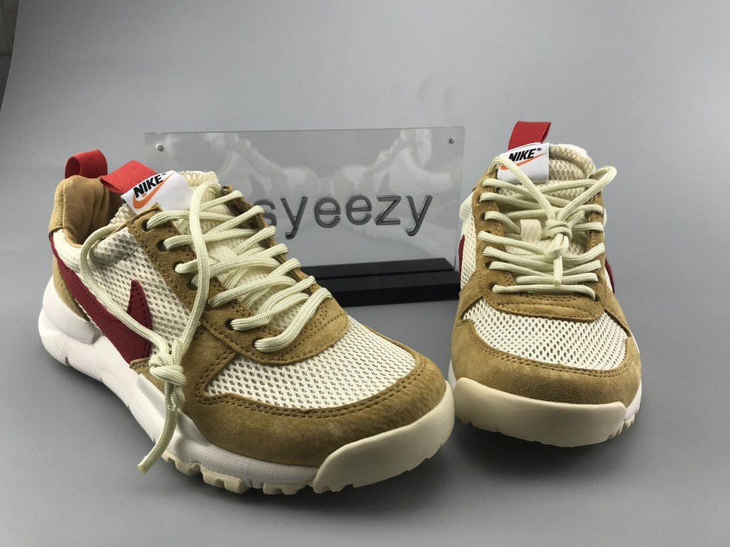 UA NIKE MARS YARD / TS "TOM SACHS 2017"