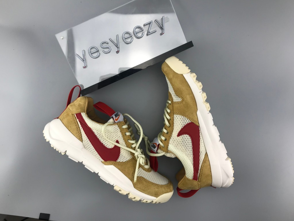 UA NIKE MARS YARD / TS "TOM SACHS 2017"
