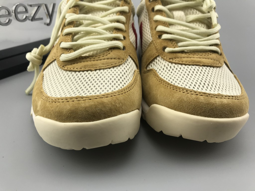 UA NIKE MARS YARD / TS "TOM SACHS 2017"