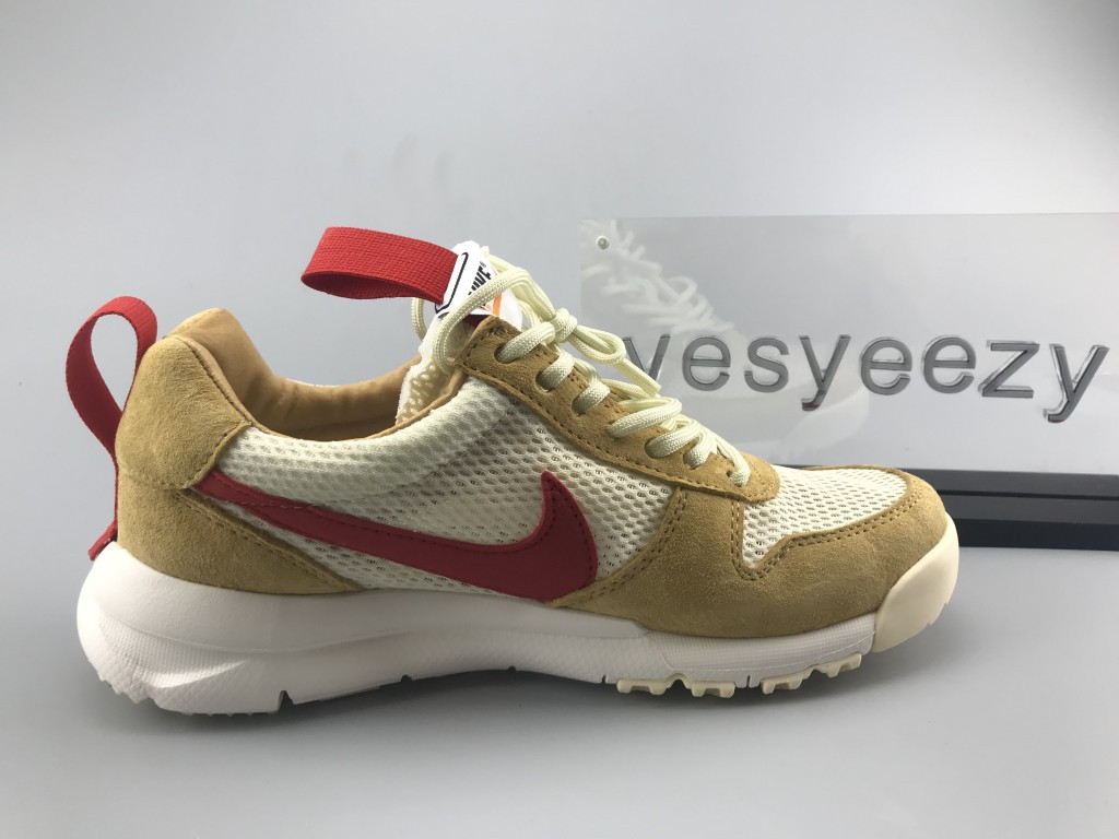 UA NIKE MARS YARD / TS "TOM SACHS 2017"