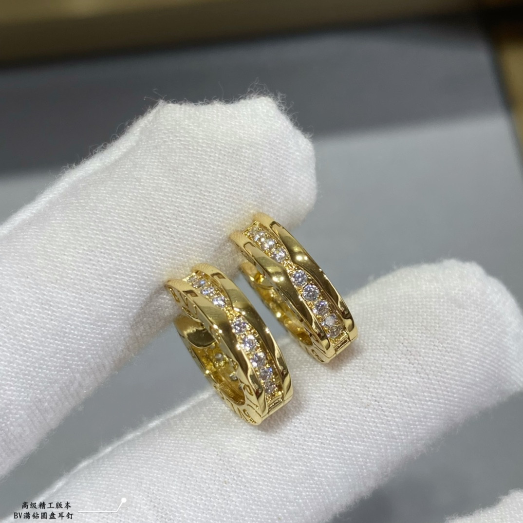 Bv1g*ai Disc full of D1am0nds Earrings