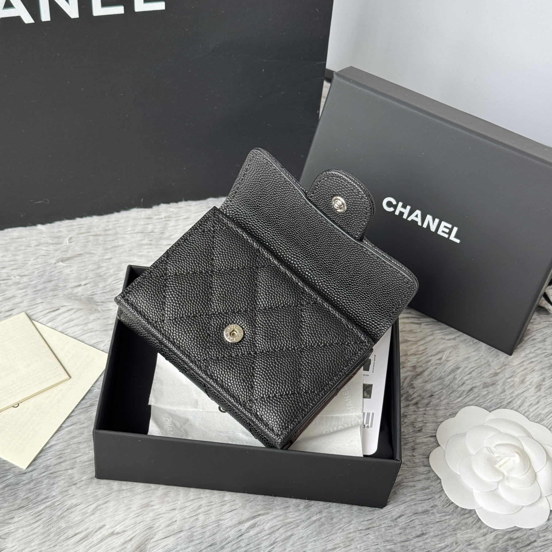 Ch**el card holder 10.5x7.5x3cm