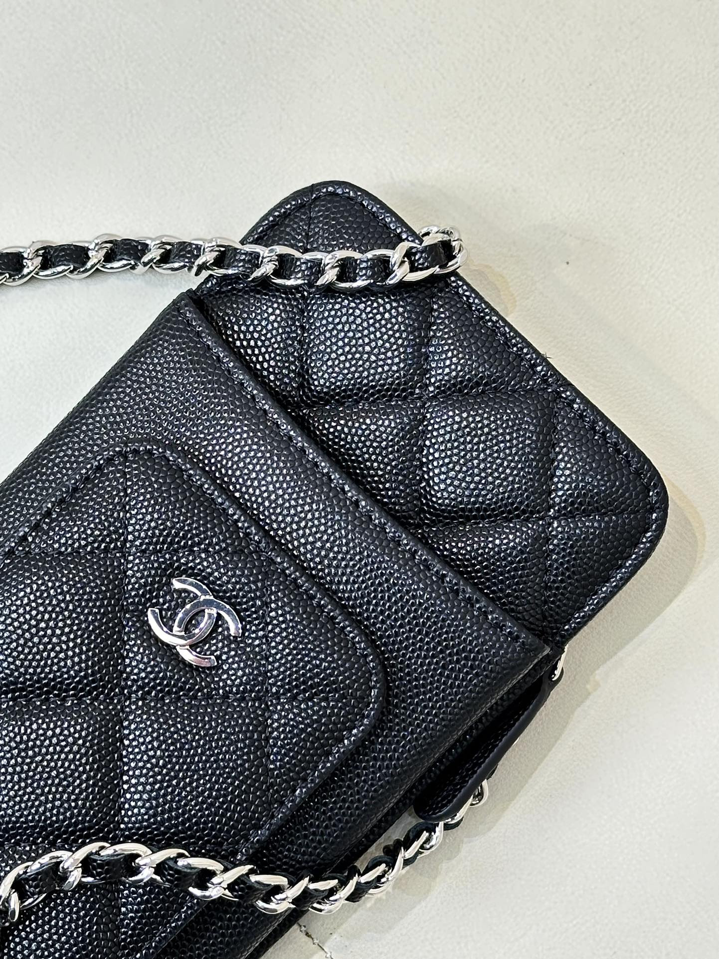 Ch**el Phone Bag 18x9x3cm