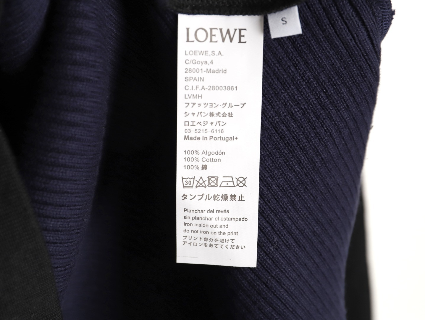 LOEWE Knitting Sweaters