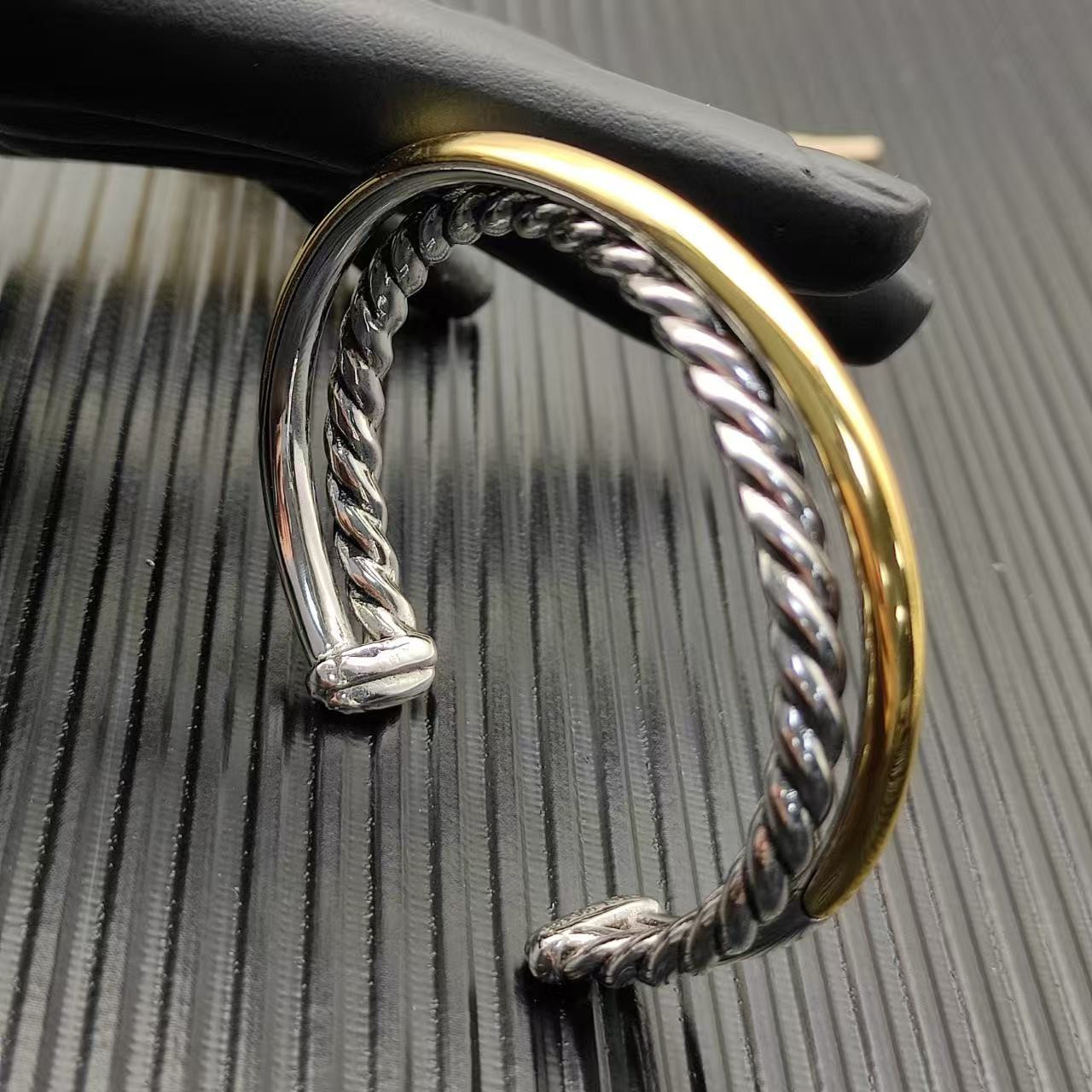 David Yurman 11mm CROSSOVER Bracelet