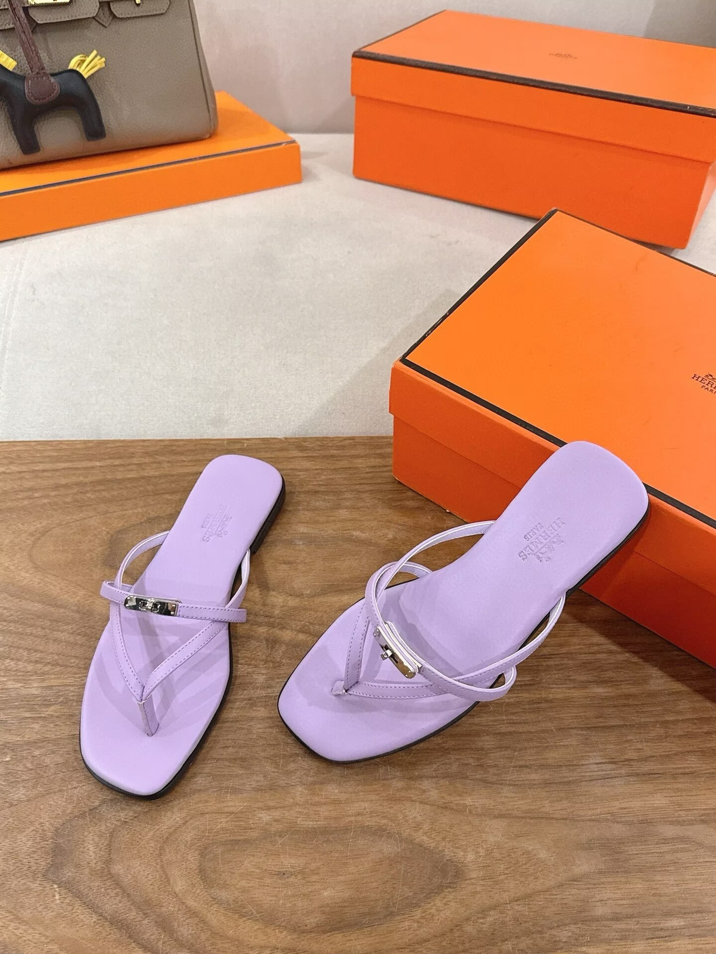 UA Hermès Miss Sandals