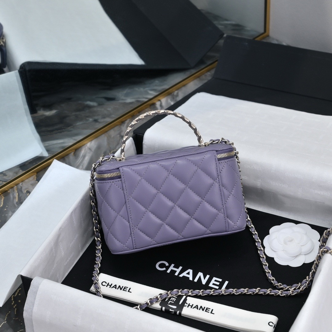 Ch**el Clutch With Chain 9.5x17x 8cm