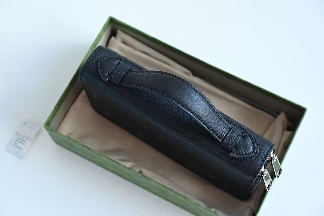 Gvc*1 Jumbo GG travel document case 21x13x4cm