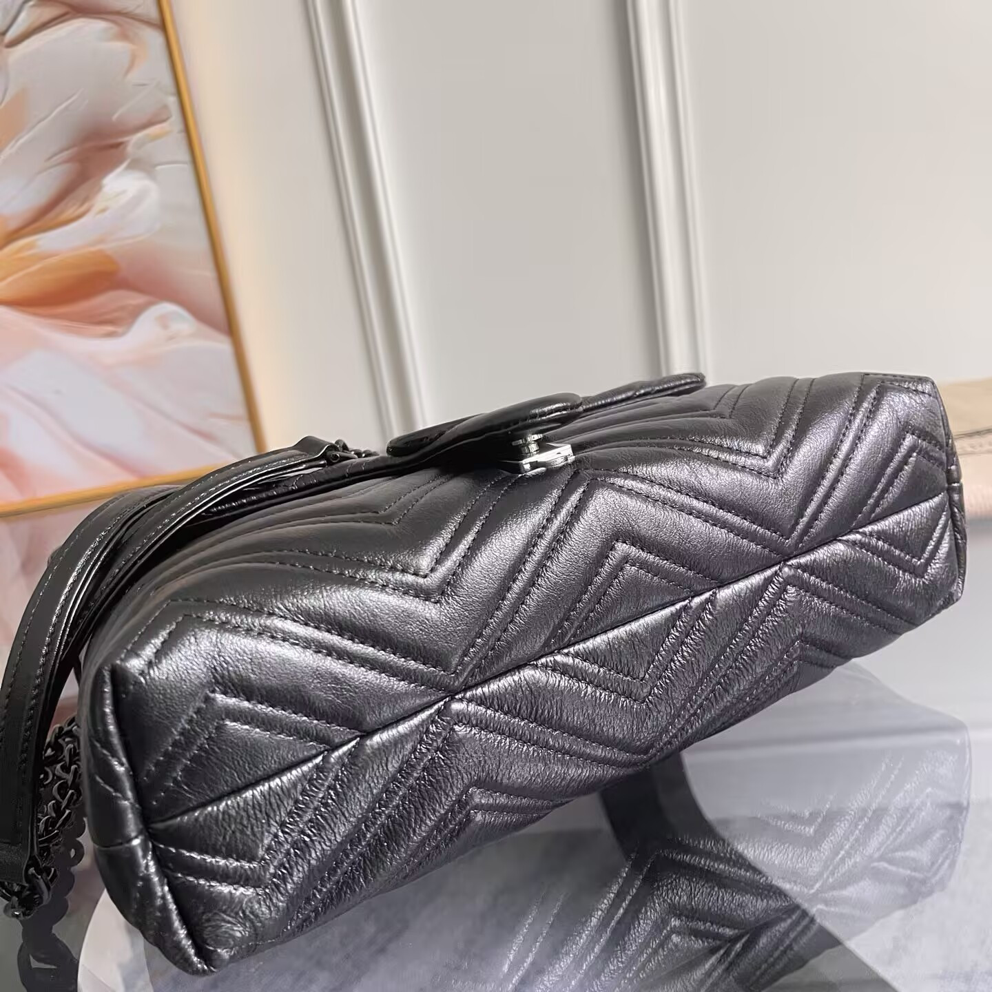 Gucci GG Marmont Medium Shoulder Bag 31x17x8cm