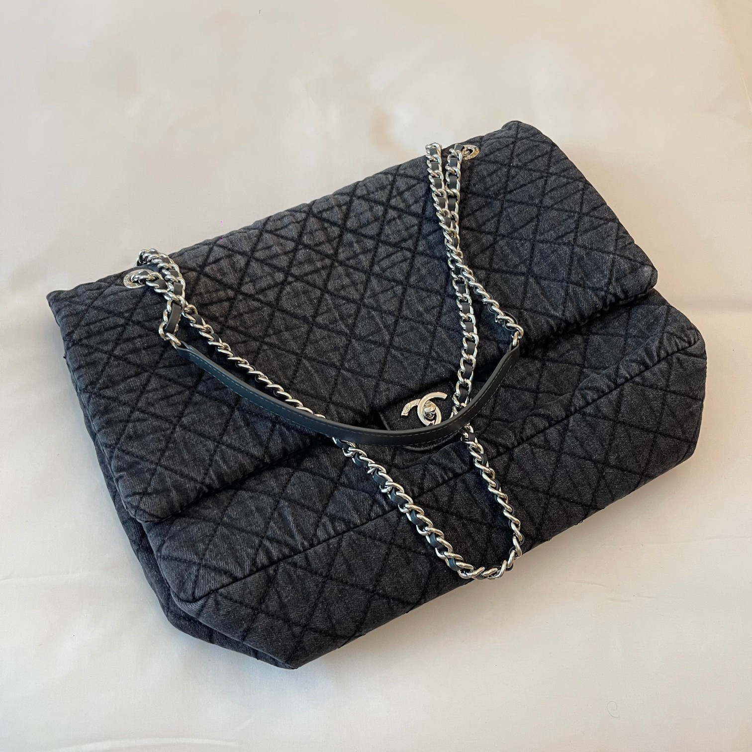 Ch**el flap bag 42x22cm
