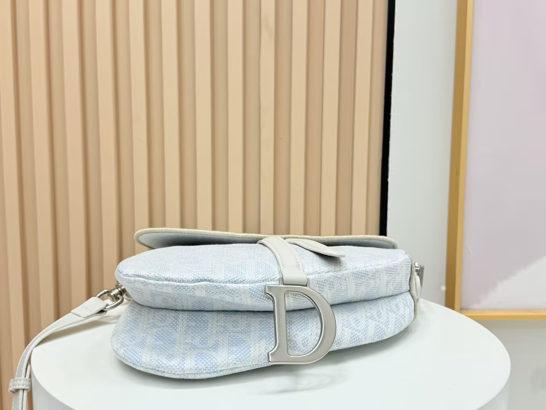 D10r saddle bag 24x6x18cm