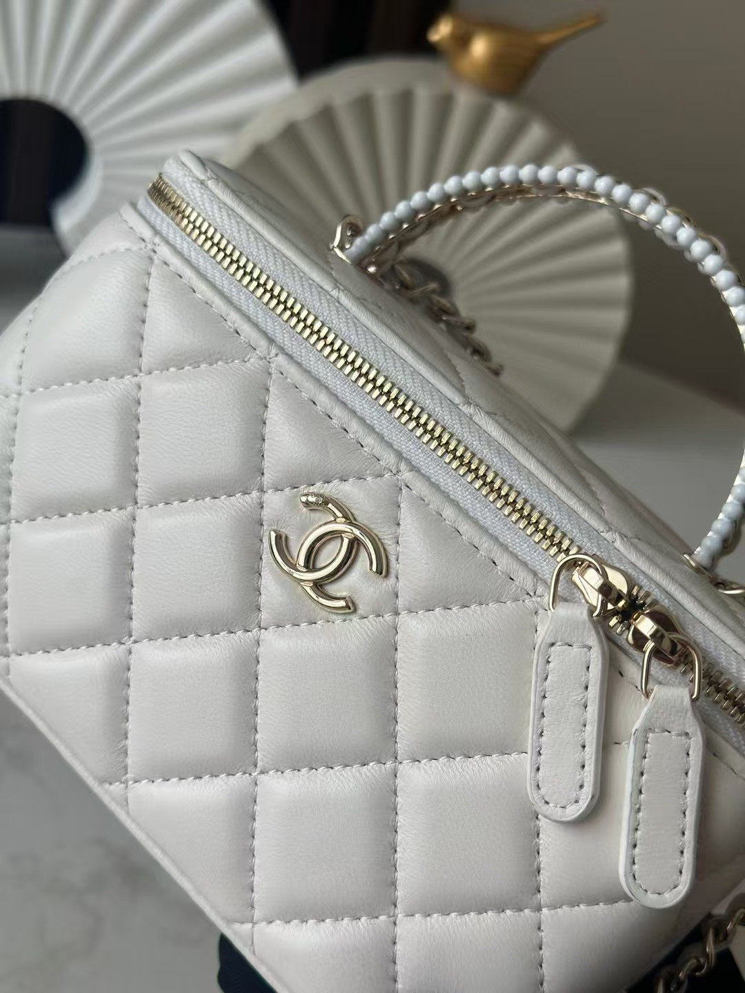 Ch**el Vanity With Chain 9.5x17x8cm