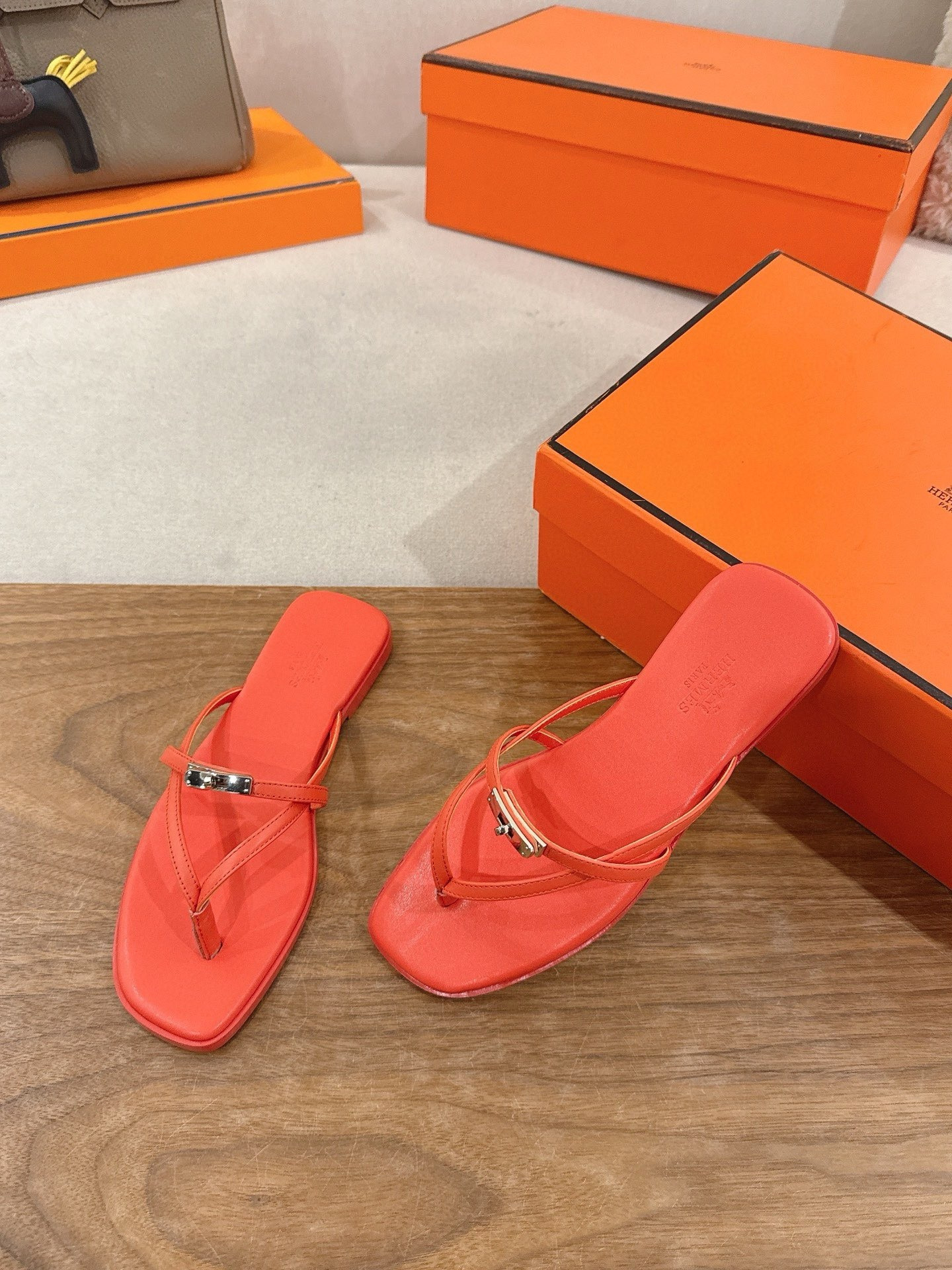 UA Hermès Miss Sandals