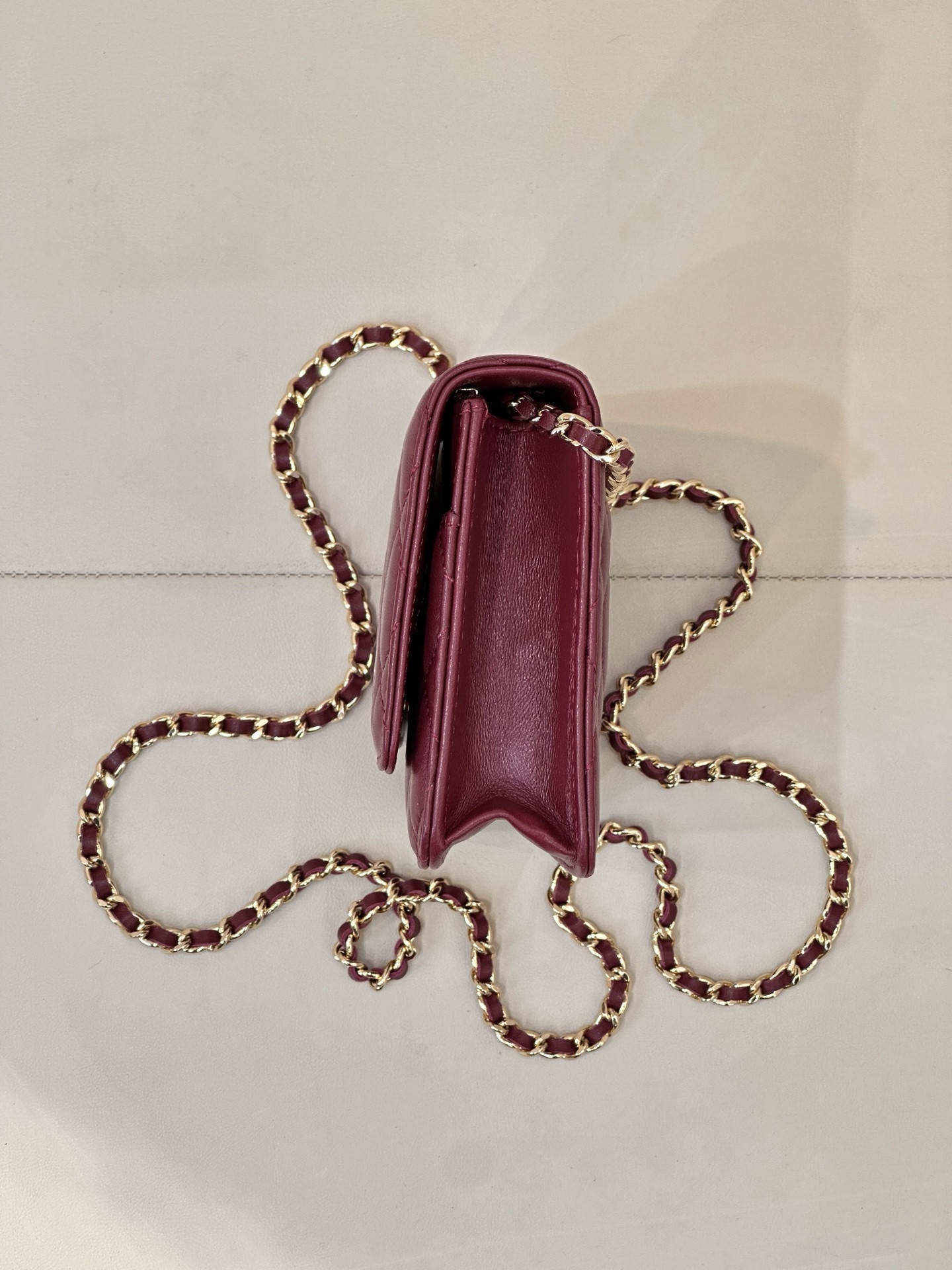 Ch**el WOC CLASSIC WALLET ON CHAIN 13x19cm