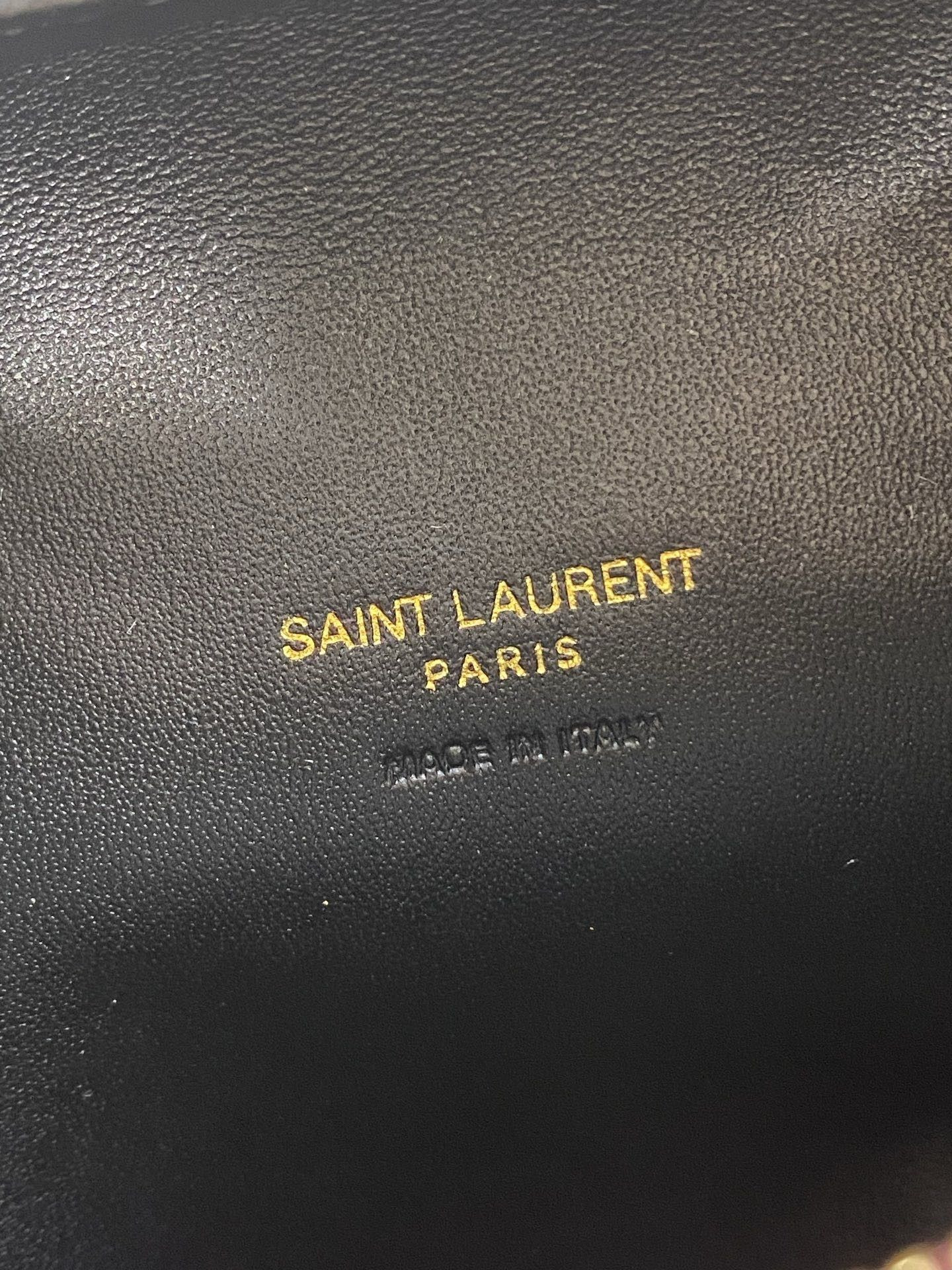 Y51 ICARINO IN QUILTED NAPPA 17x13x3cm