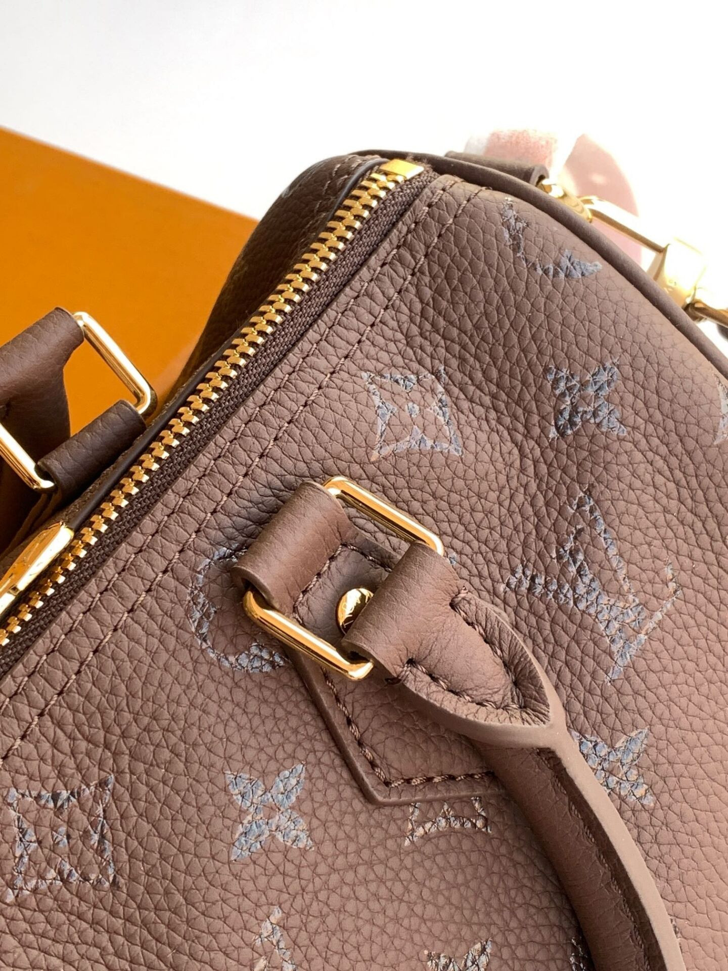 LV SPEEDY BANDOULIÈRE 25 M26691 18x13x25cm