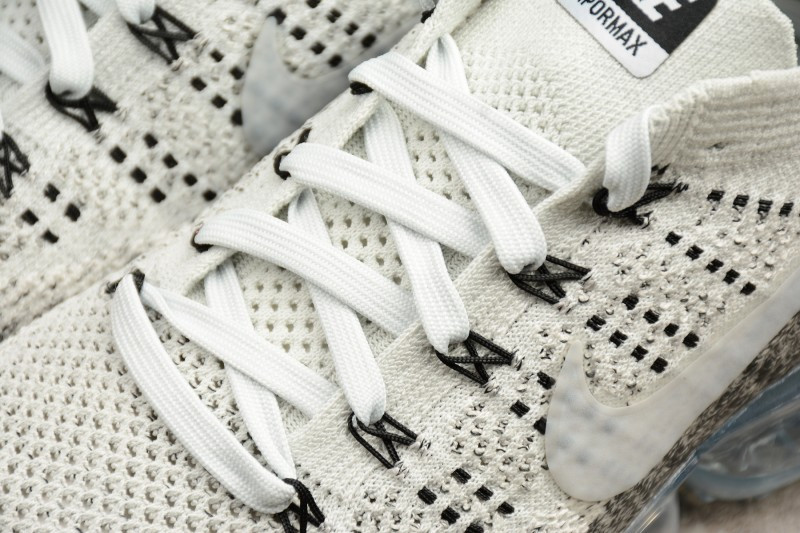 UA Nike Nikelab Air Vapormax Flyknit "Oreo"