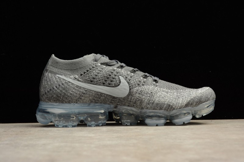 UA Nike Air Vapormax Flyknit "Asphalt Grey"