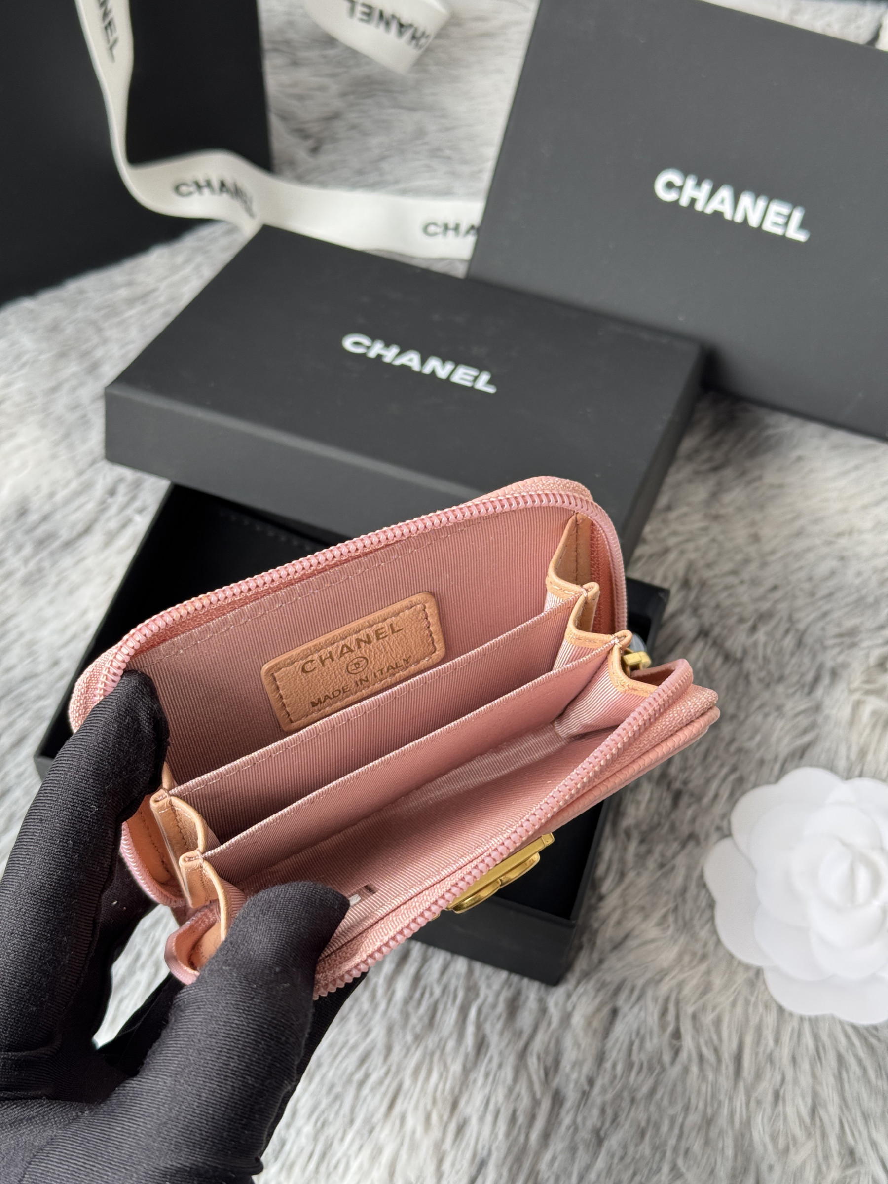 Ch**el boy zip around coin purse wallet a80602 7.5x11cm