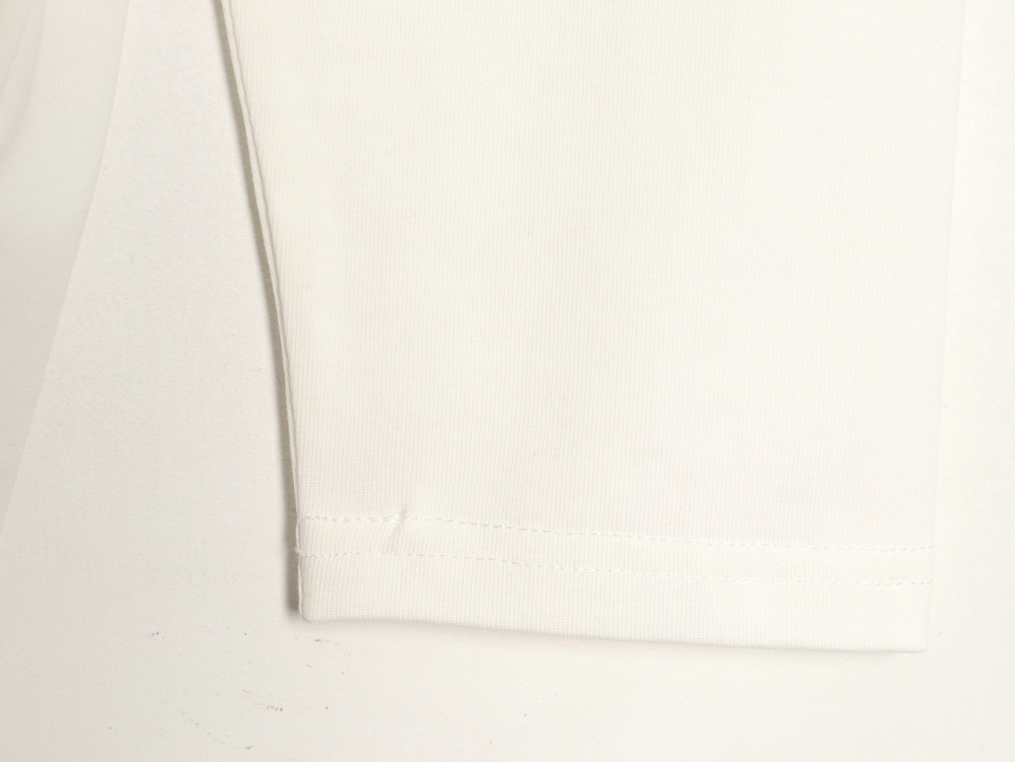 Bv*b*rry 25SS Long-sleeved T-shirt