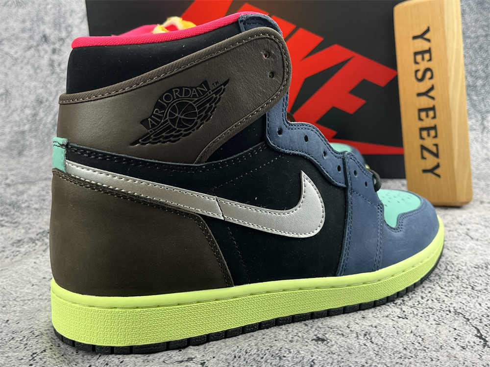 UA AIR JORDAN 1 RETRO HIGH 