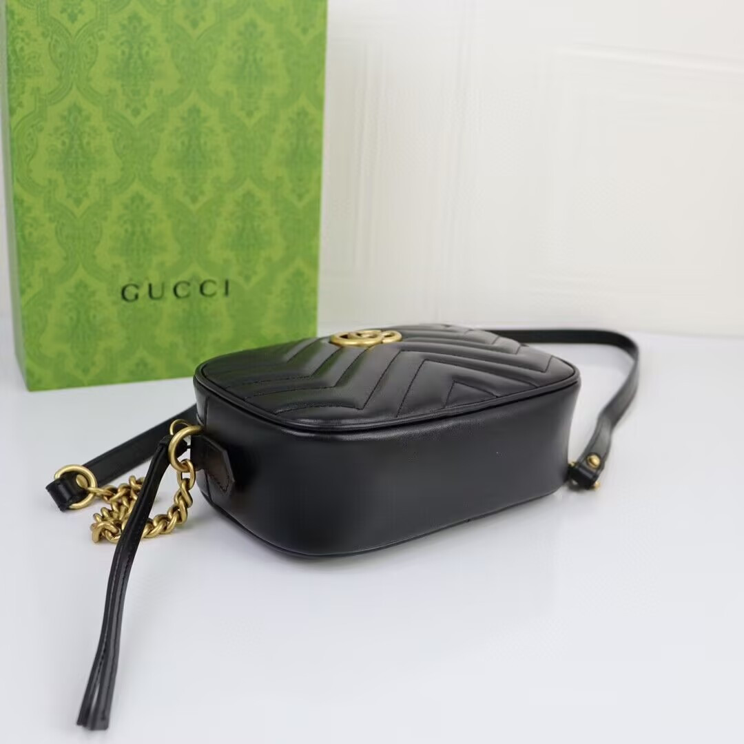 Gvc*1 GG Marmont mini shoulder bag 18x12x3cm