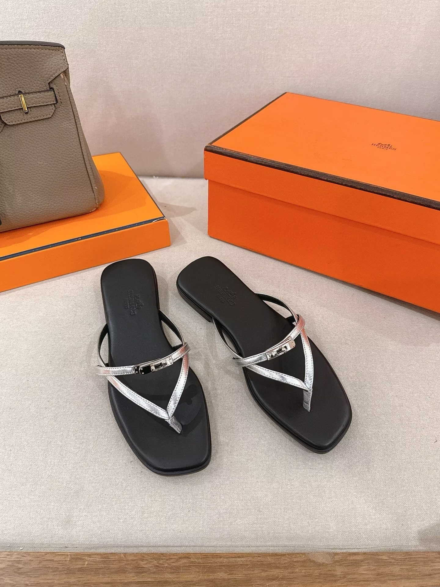 UA Hermès Miss Sandals