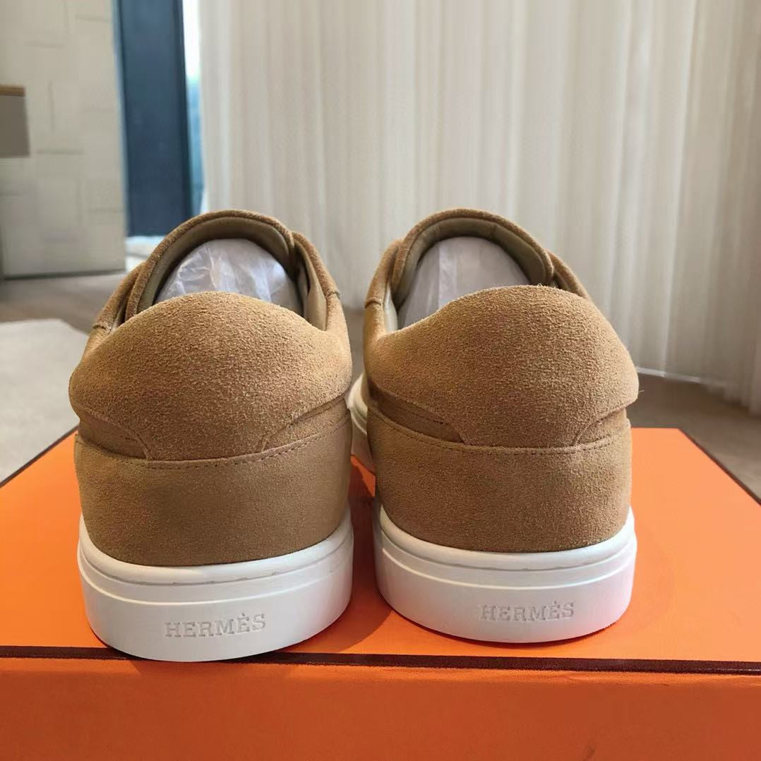 UA H**me5 Day Sneaker