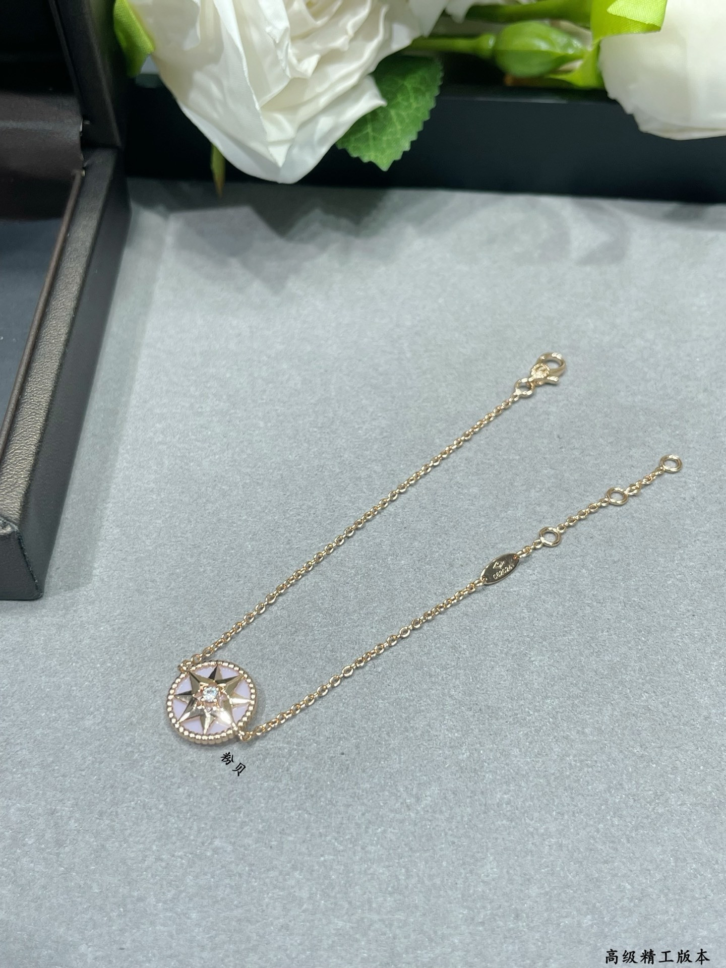 D10r Rose des Vents Bracelet