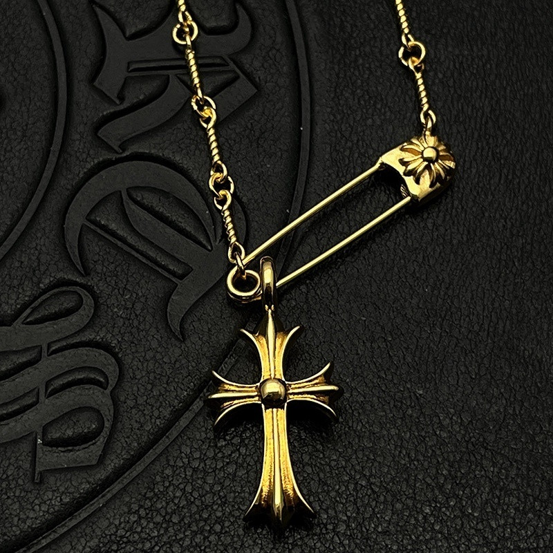 Ch*0me He**ts Twisted Cross Pin Necklace (Chain length 45+5cm)