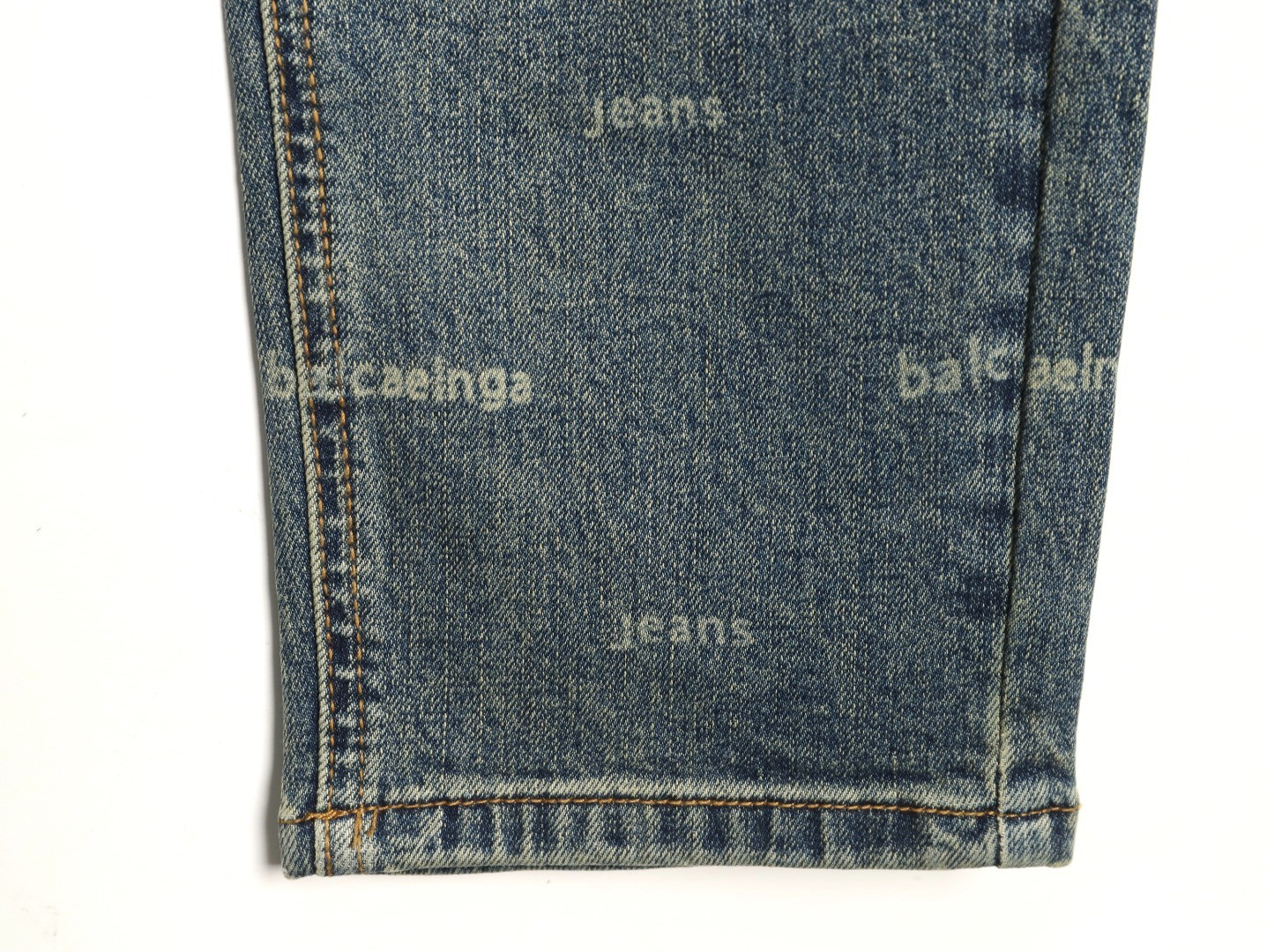 Ba1en*iaga Jeans