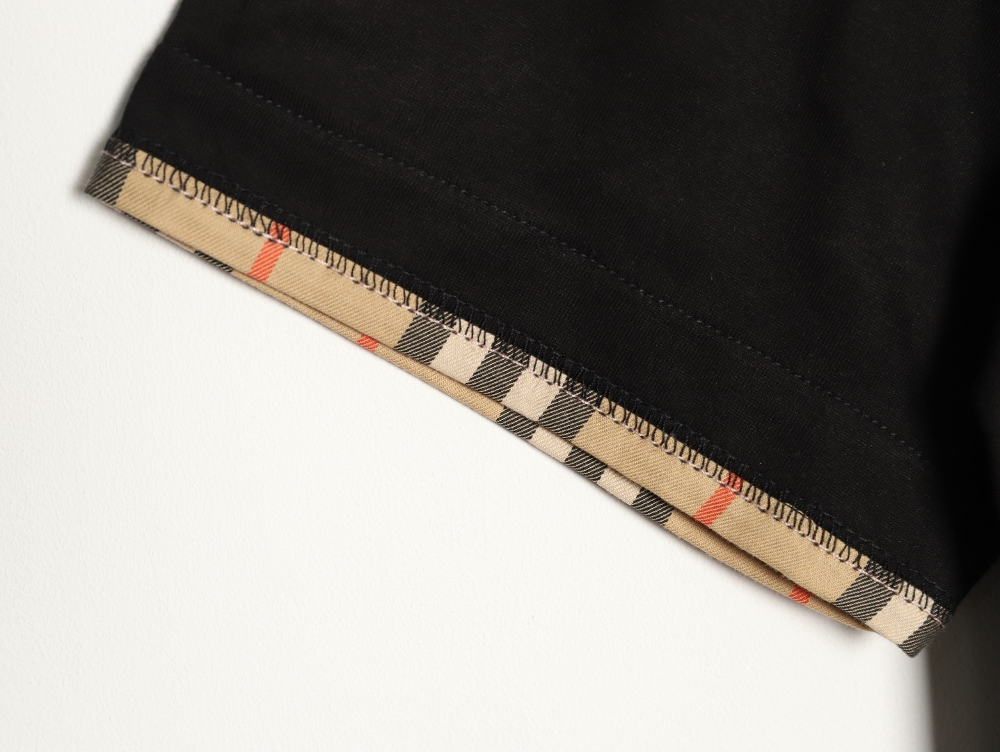 BURBERRY BBR Short-sleeved T-shirt