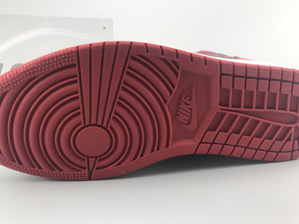 UA AIR JORDAN 1 RETRO HIGH OG "BRED"