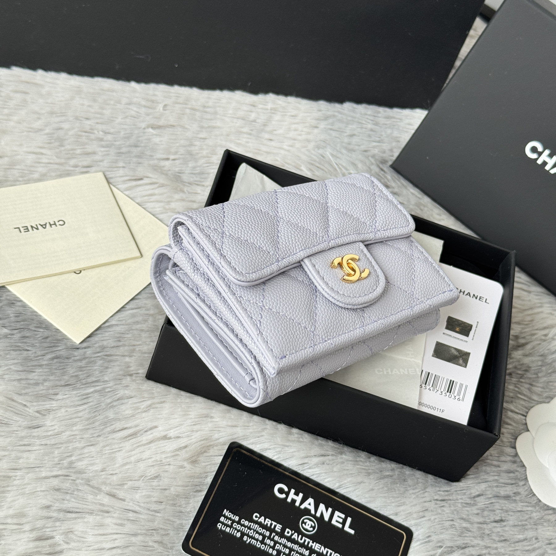 Ch**el card holder 10.5x7.5x3cm