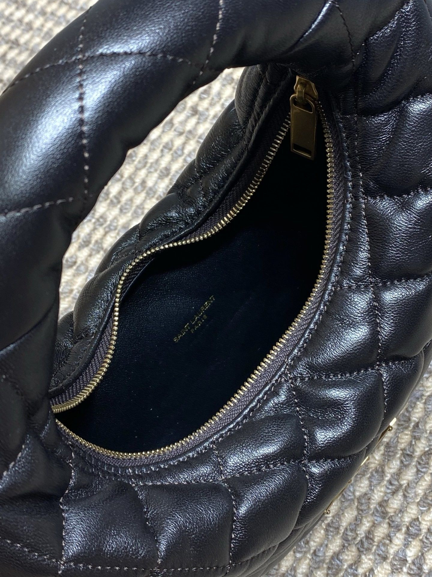 Y51 ICARINO IN QUILTED NAPPA 17x13x3cm