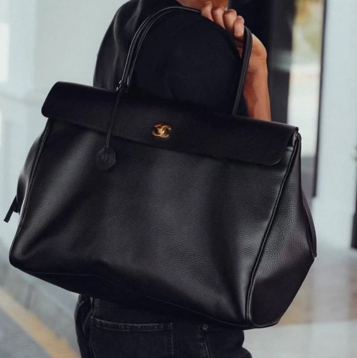 Ch**el large shopping bag grained calfskin & gold-tone metal as6289 33x43x17.5cm