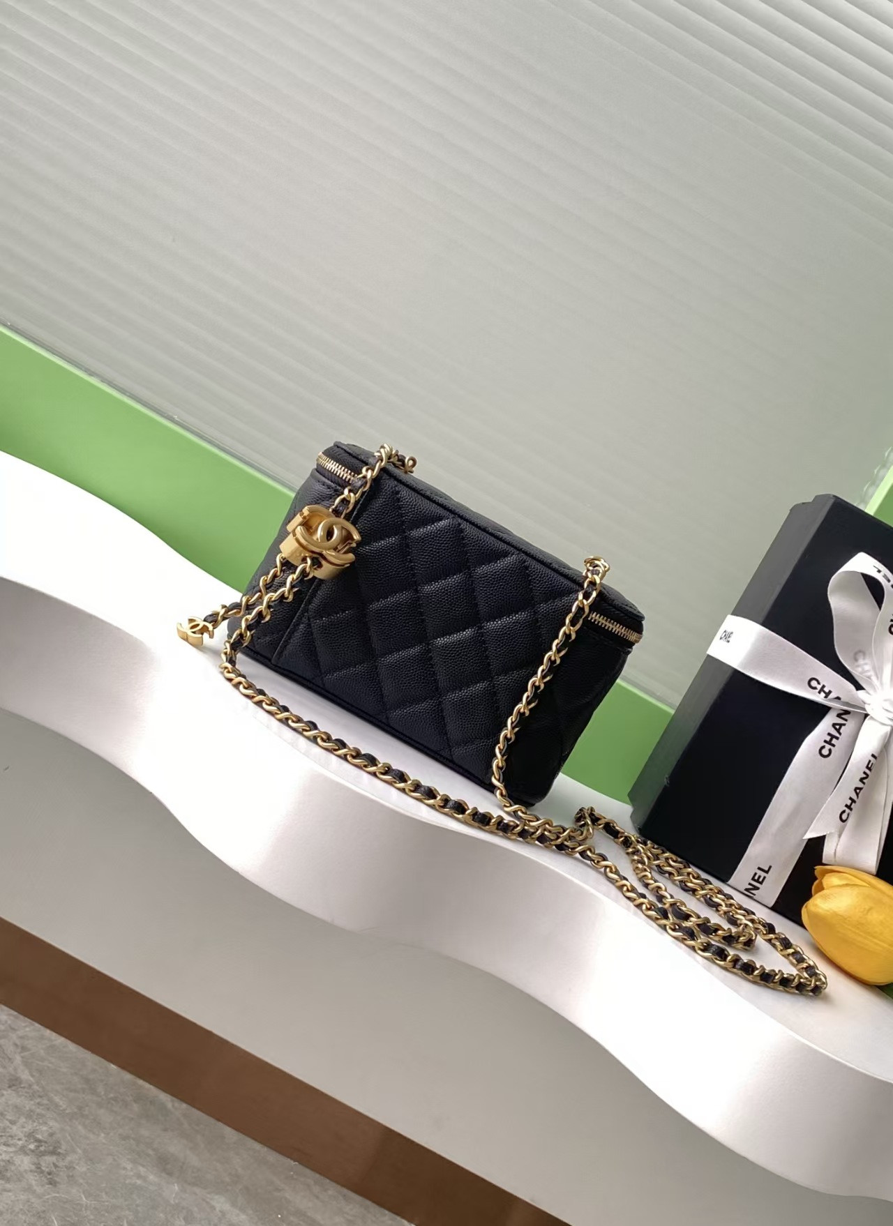 Ch**el Vanity With Chain 9.5x17x8cm