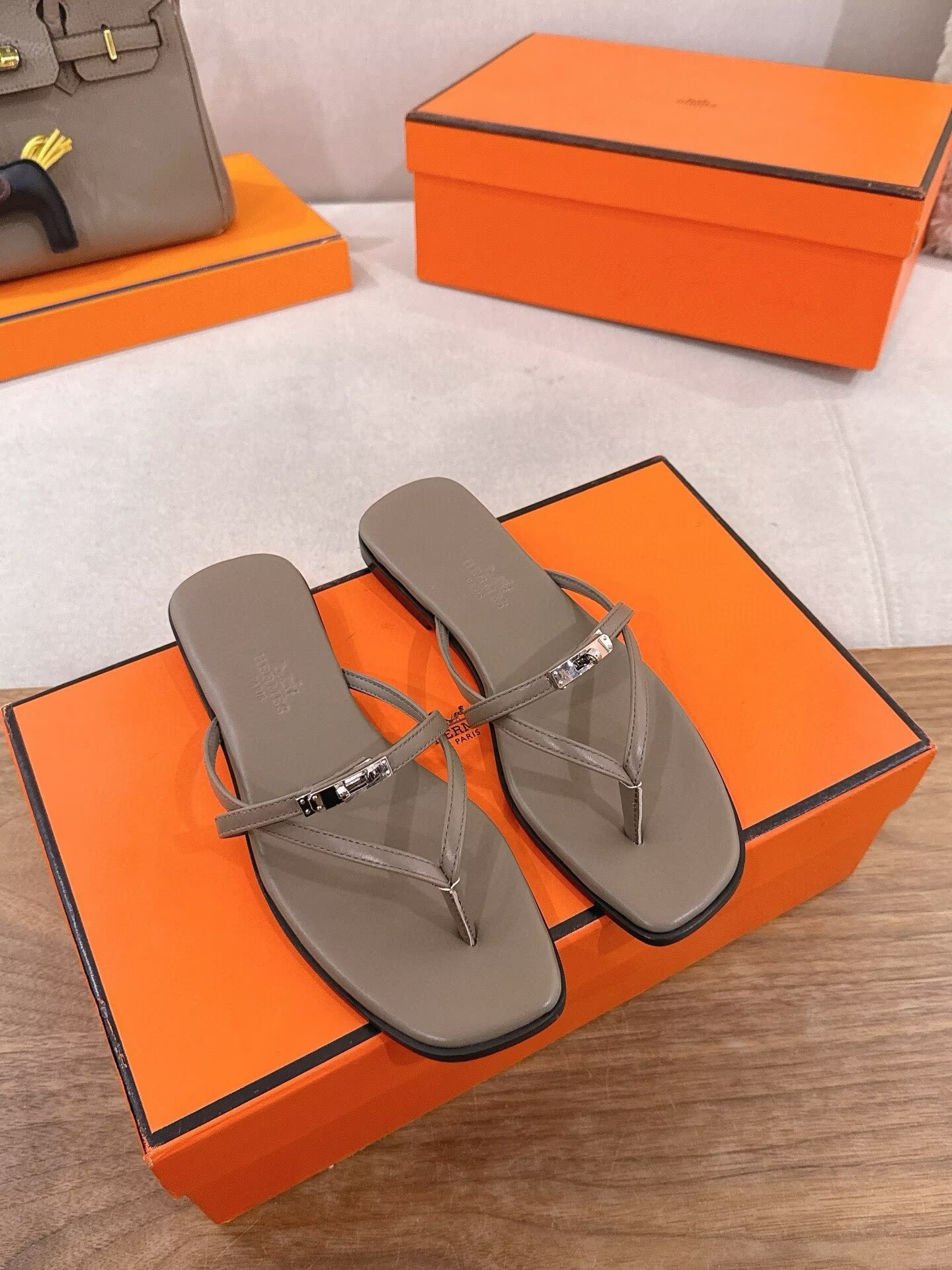 UA Hermès Miss Sandals