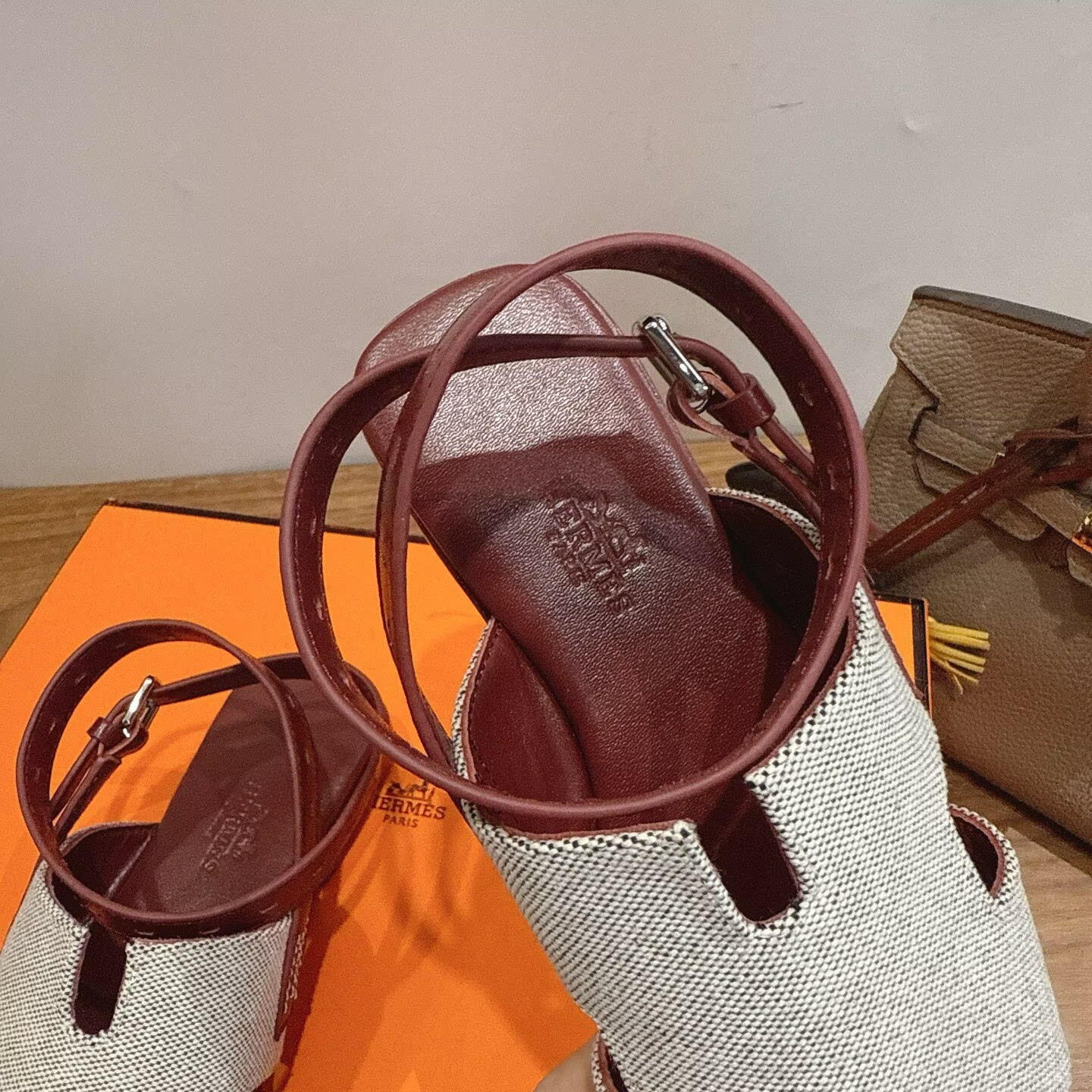 UA Hermès Maya Sandal