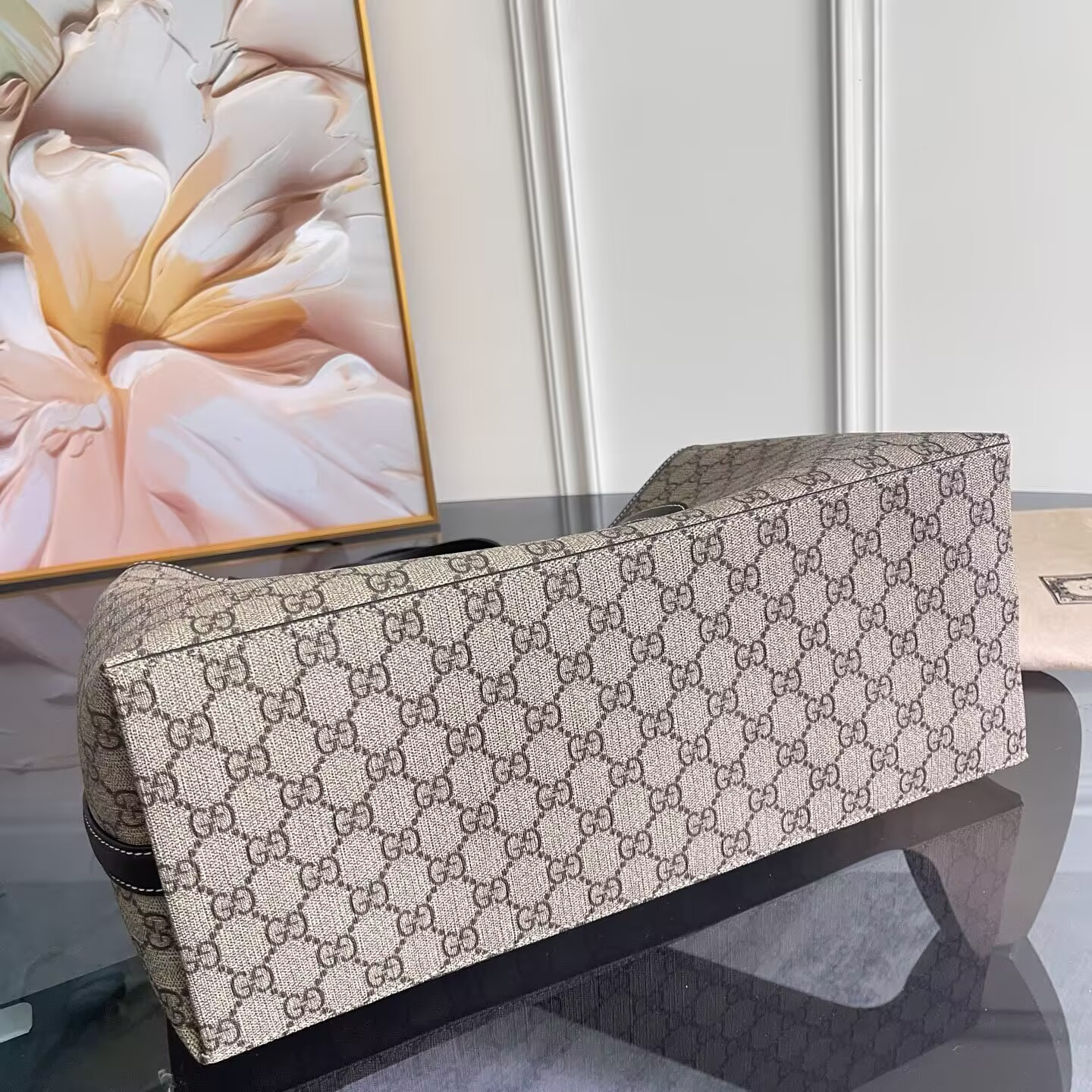 Gucci GG Emblem Large Tote Bag 38x25x15cm