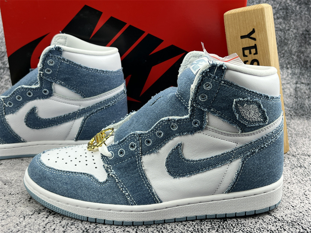UA AIR JORDAN 1 HIGH OG 