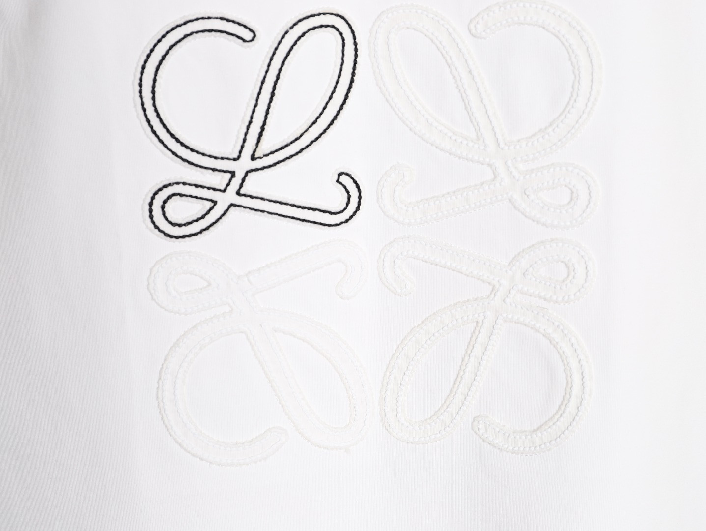 Loewe 26ss Short-sleeved T-shirt