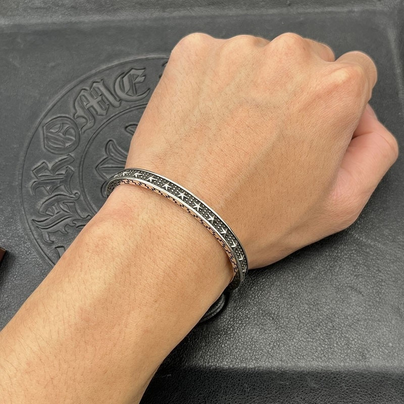Ch*0me He**ts Five-pointed Star Open Bangle Bracelet