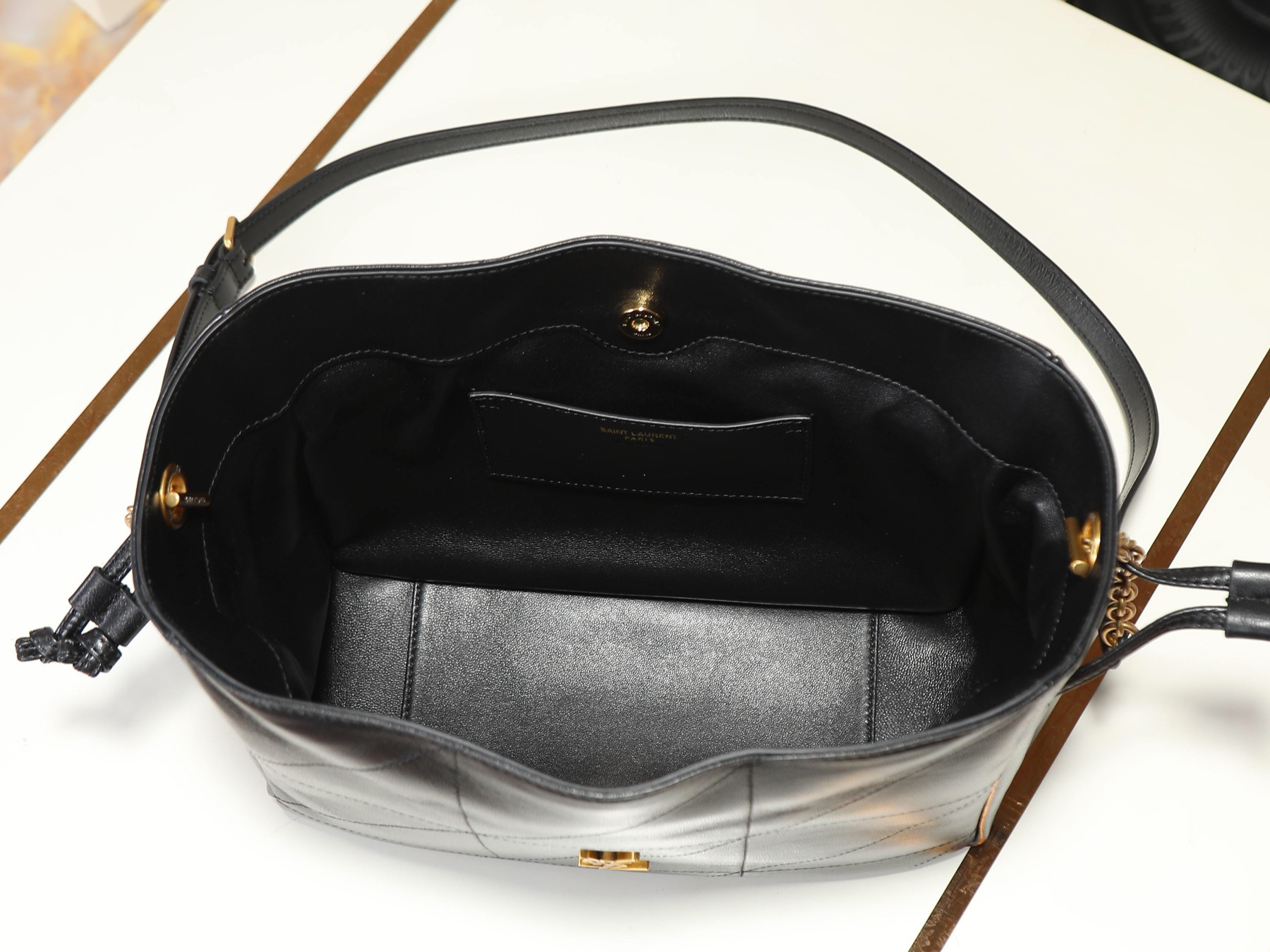 YSL Jamie 4.3 Pochon Quilted Leather Shoulder Bag 26x18x11cm